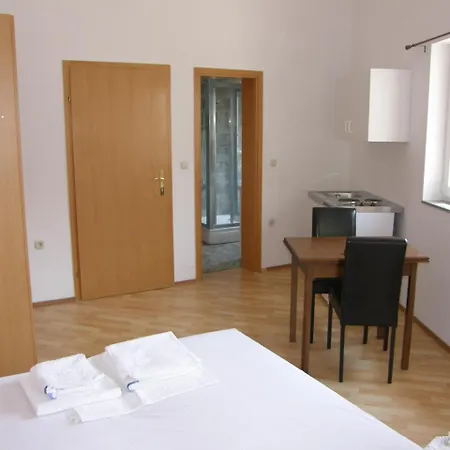 Apartment Pintar Zarok Baska (Krk)