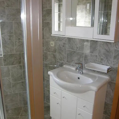 Pintar Zarok Baska (Krk)