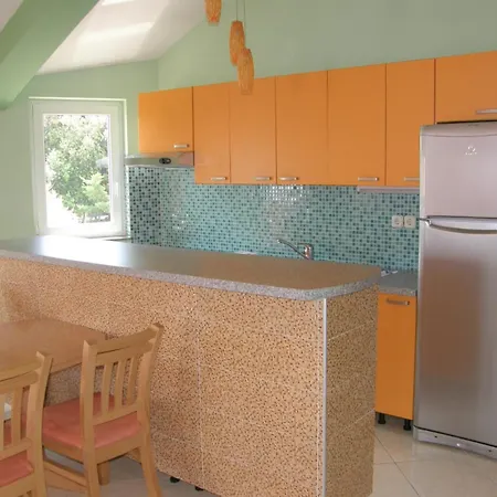 Lägenhet Pintar Zarok *