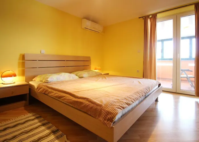 شقة Pintar Zarok *