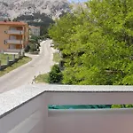 Apartament Pintar Zarok